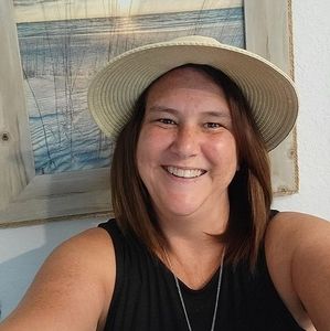 Meet your Posher, Lynne